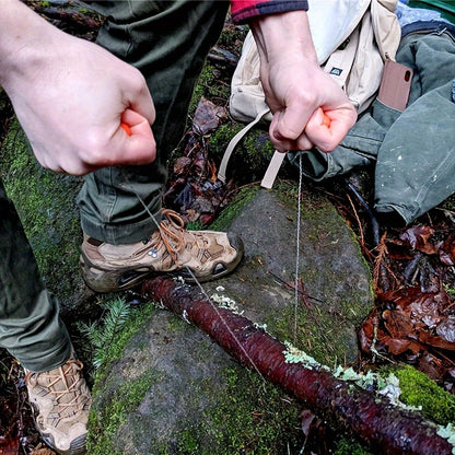 Fierăstrău din sârmă